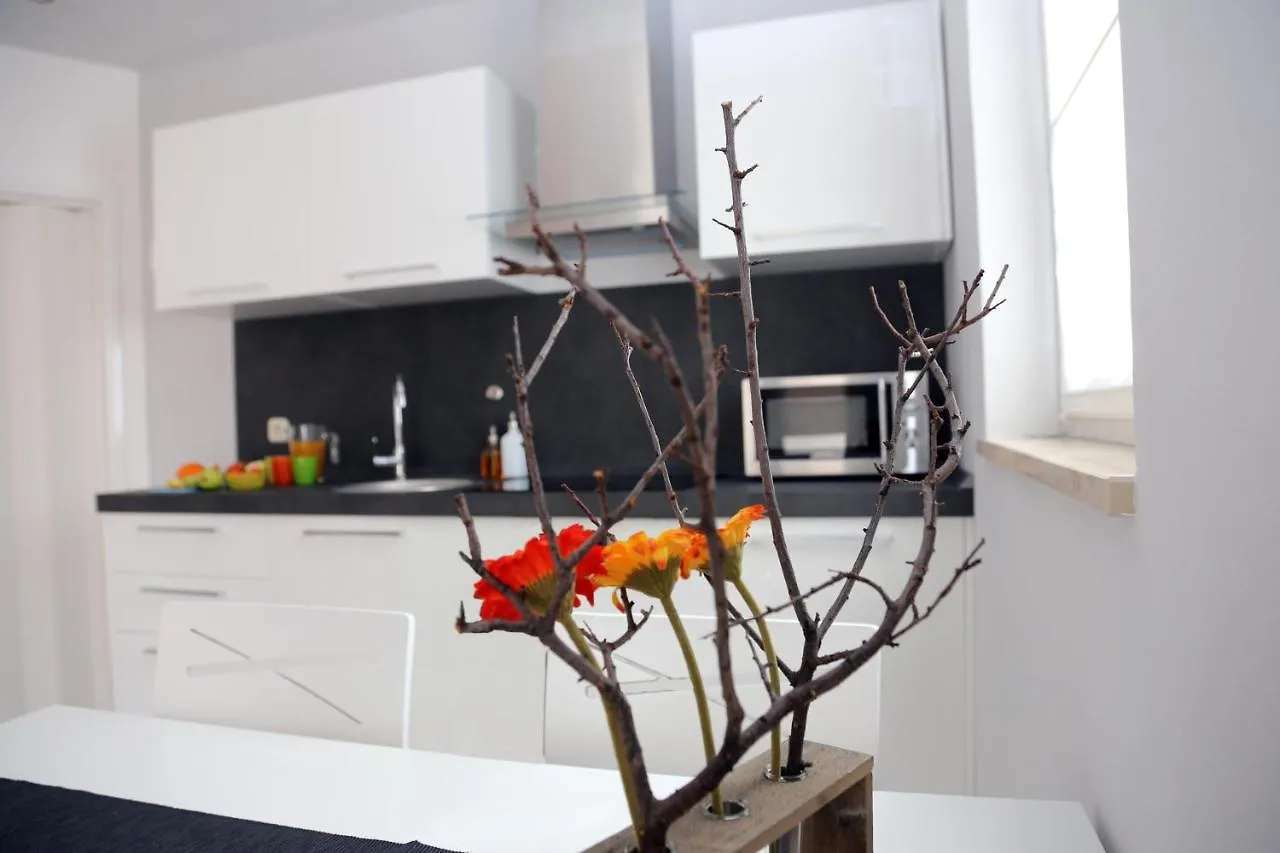 Dandelion Apartment - Free Parking Fažana Kroatien